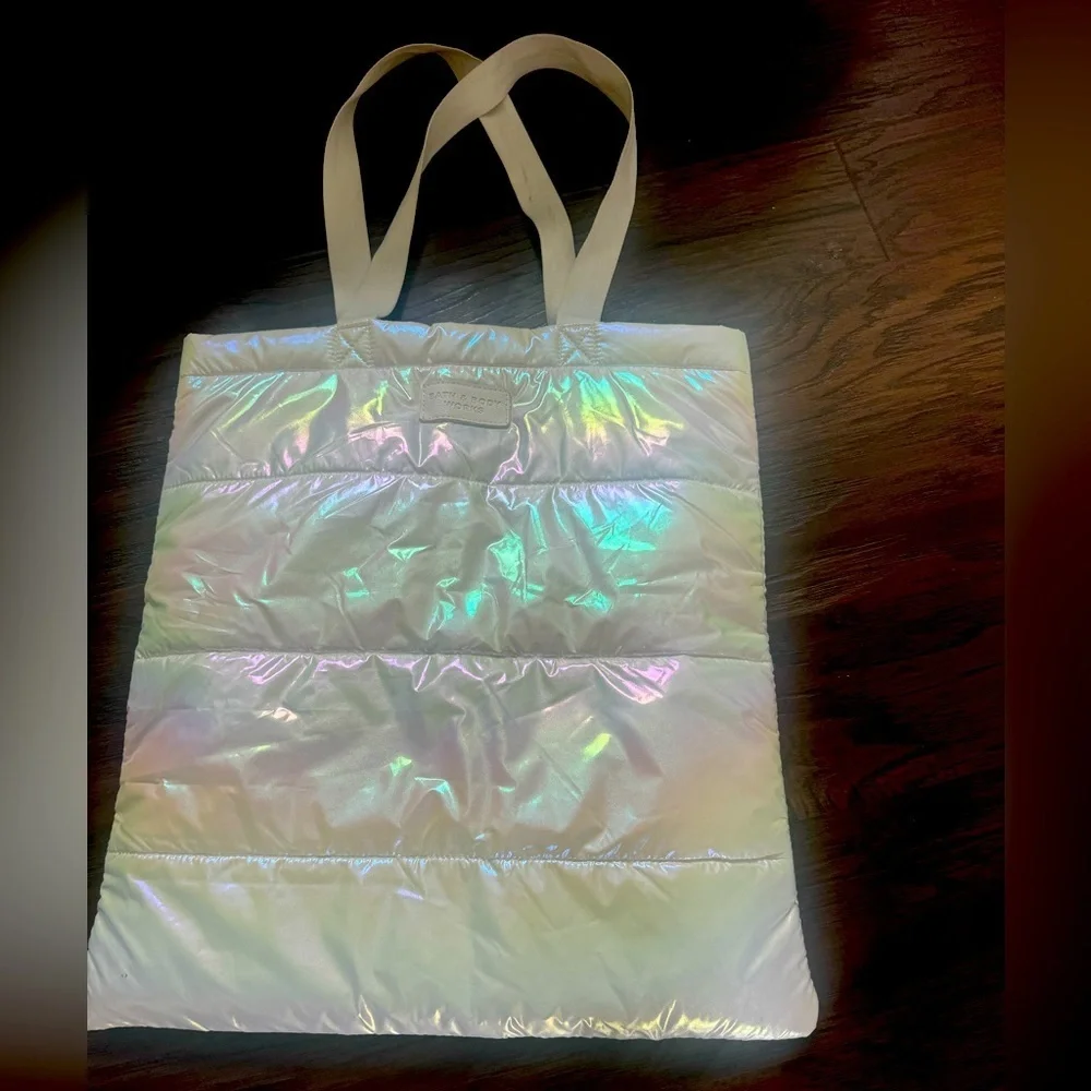 Bed Bath and beyond shoulder bag